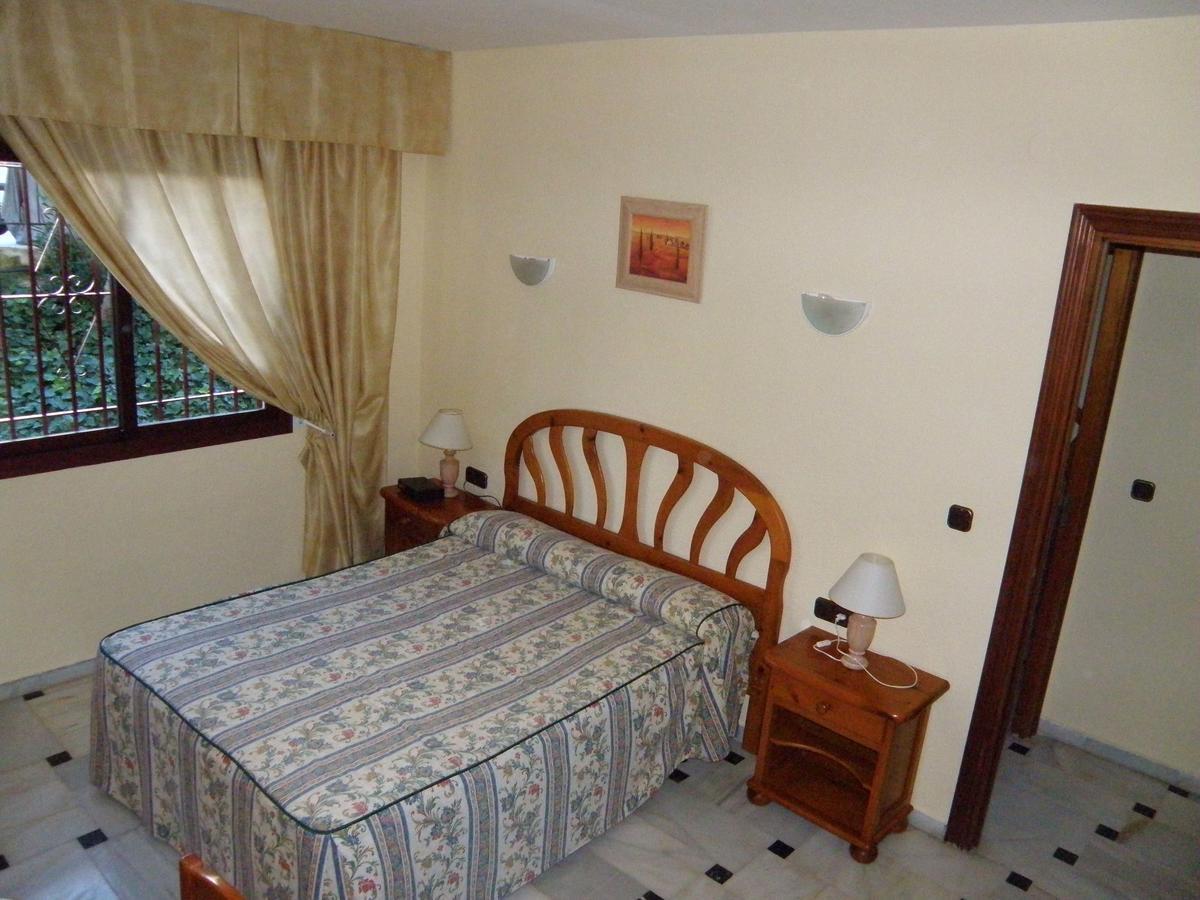 Апартаменты Apartamento En La Playa Михас-Коста Экстерьер фото